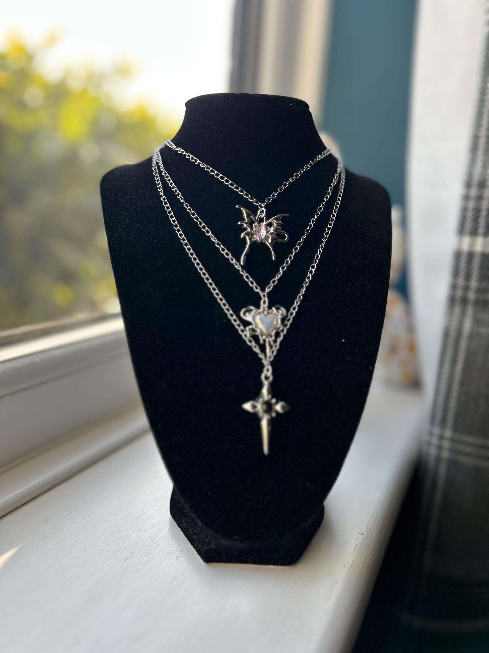 Absolutely Stunning Handmade Whimsical Necklaces 18”