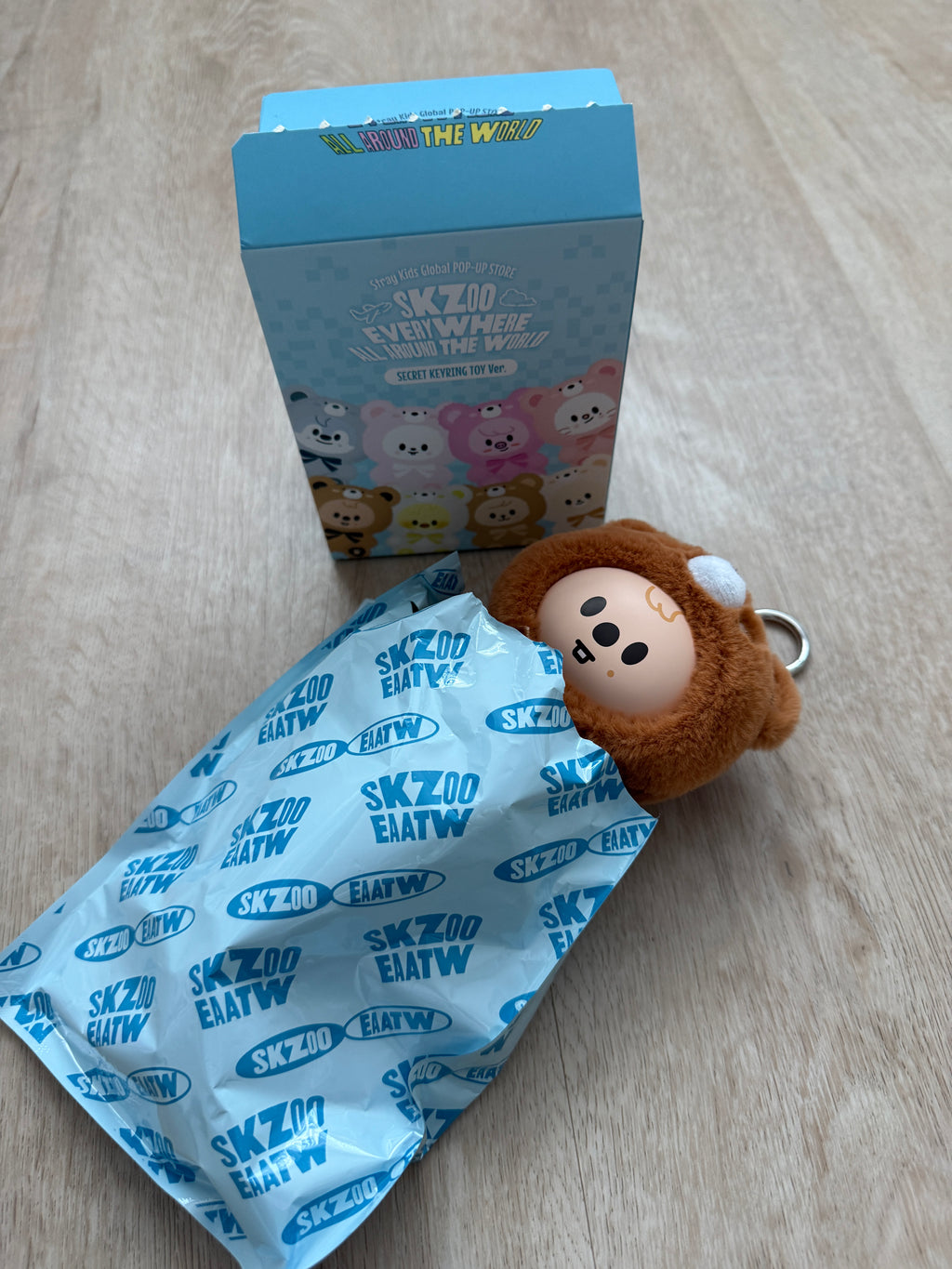 STRAY KIDS SKZOO HAN QUOKKA – EVERYWHERE ALL AROUND THE WORLD Secret Keyring Toy Ver. | Official