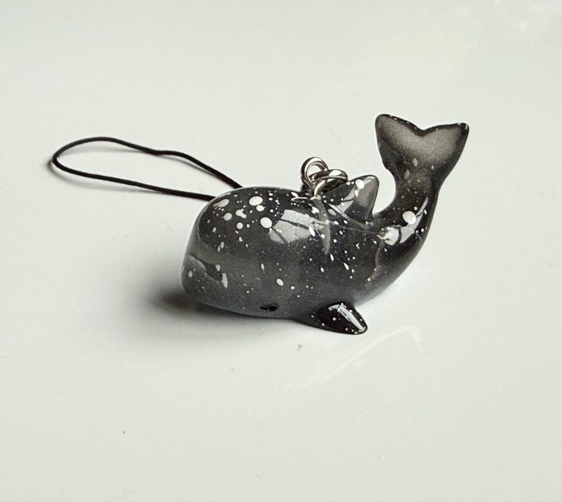 Kawaii Whale Phone Charm - Y2K Ocean Trinket