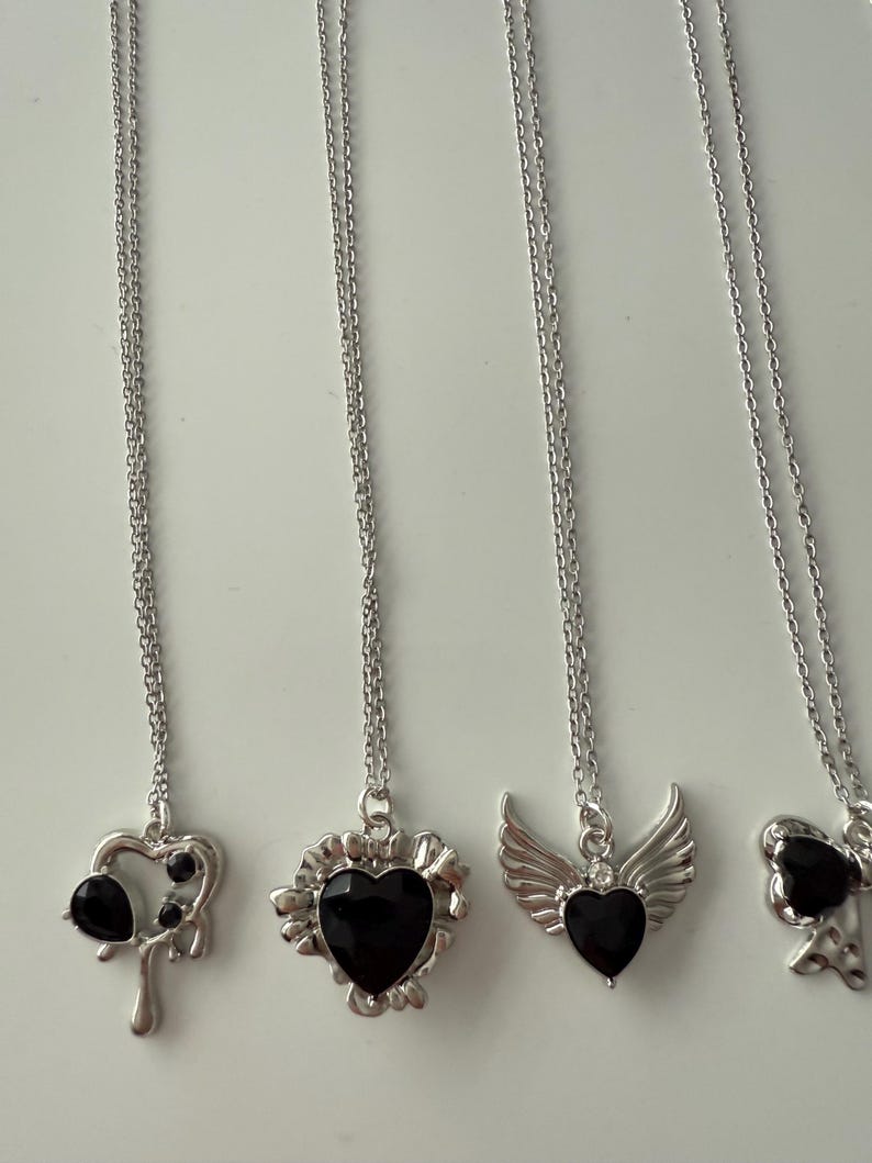 Absolutely Stunning Handmade Whimsical Black Gem Necklaces 17”