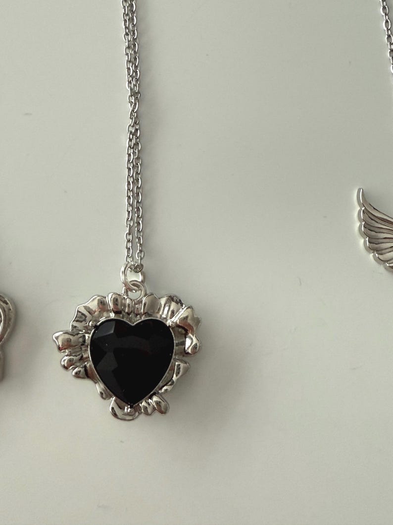 Absolutely Stunning Handmade Whimsical Black Gem Necklaces 17”