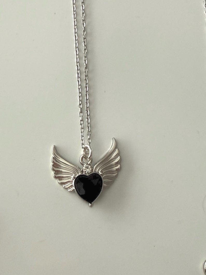 Absolutely Stunning Handmade Whimsical Black Gem Necklaces 17”