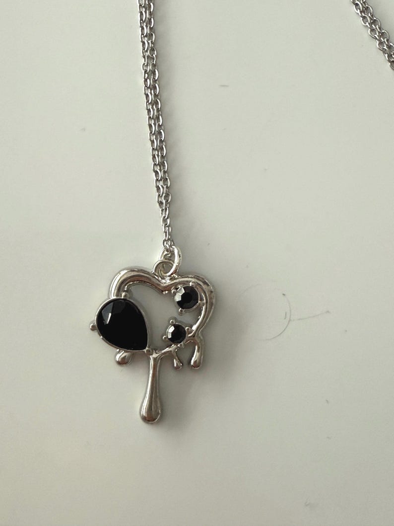 Absolutely Stunning Handmade Whimsical Black Gem Necklaces 17”