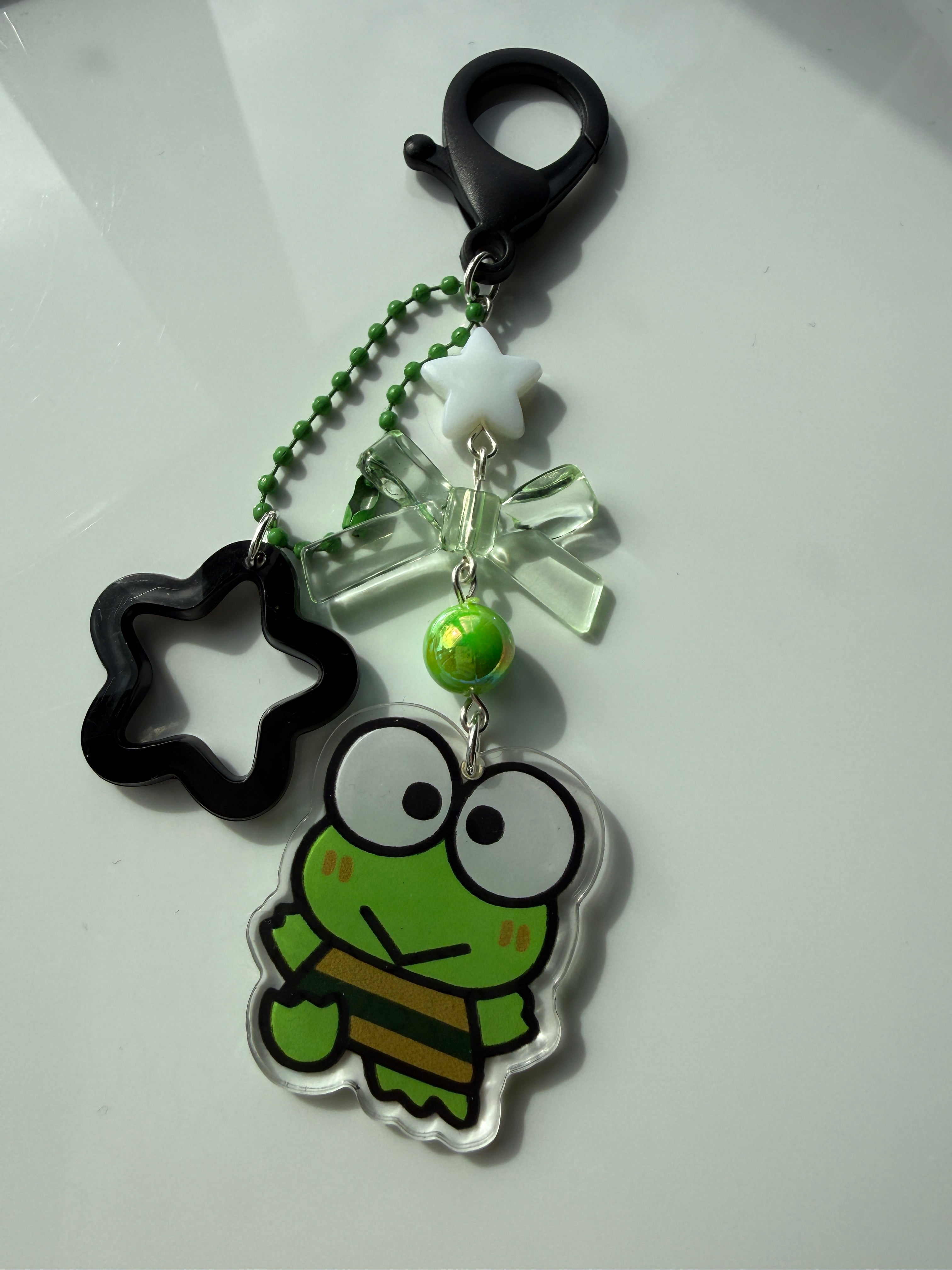 Kawaii Frog  Keychain – Keroppi Inspired Beaded Bag Charm, Cute Y2K Phone Strap, Handmade Kawaii Gift