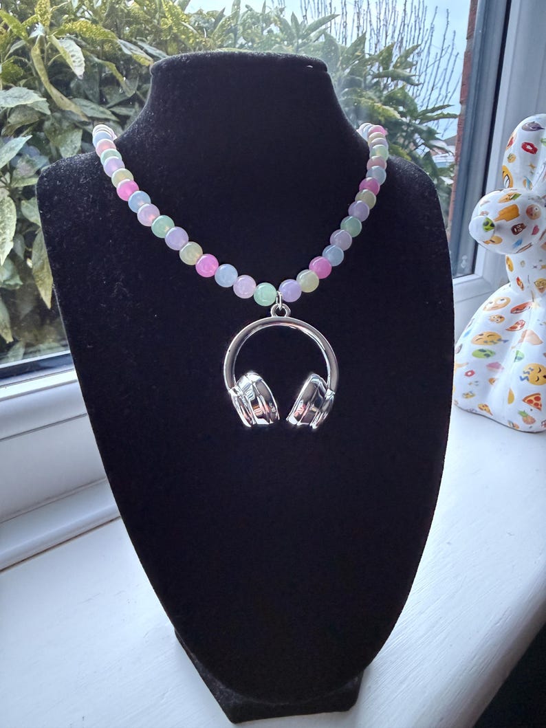 Handmade Kawaii Headphones Necklace