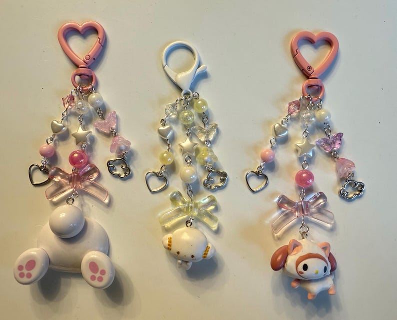 Handmade Sanrio Gashapon machine Keychains, beaded keyring, sanriocore