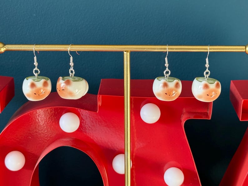 Handmade Kawaii Matcha kitty Earrings – Pastel Green, Y2K Style