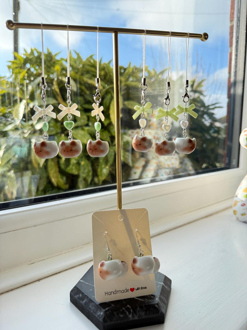 Handmade Kawaii Matcha kitty Earrings – Pastel Green, Y2K Style