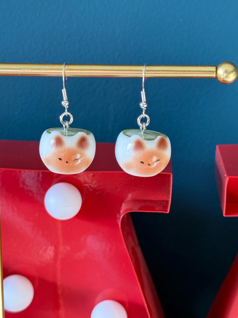 Handmade Kawaii Matcha kitty Earrings – Pastel Green, Y2K Style