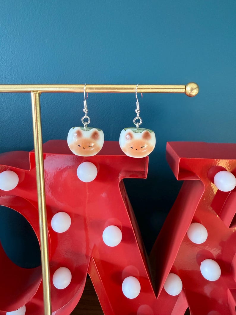 Handmade Kawaii Matcha kitty Earrings – Pastel Green, Y2K Style