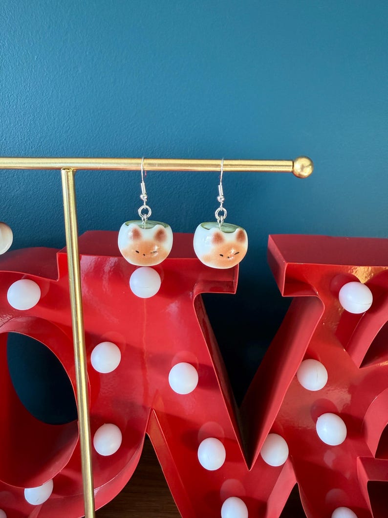 Handmade Kawaii Matcha kitty Earrings – Pastel Green, Y2K Style