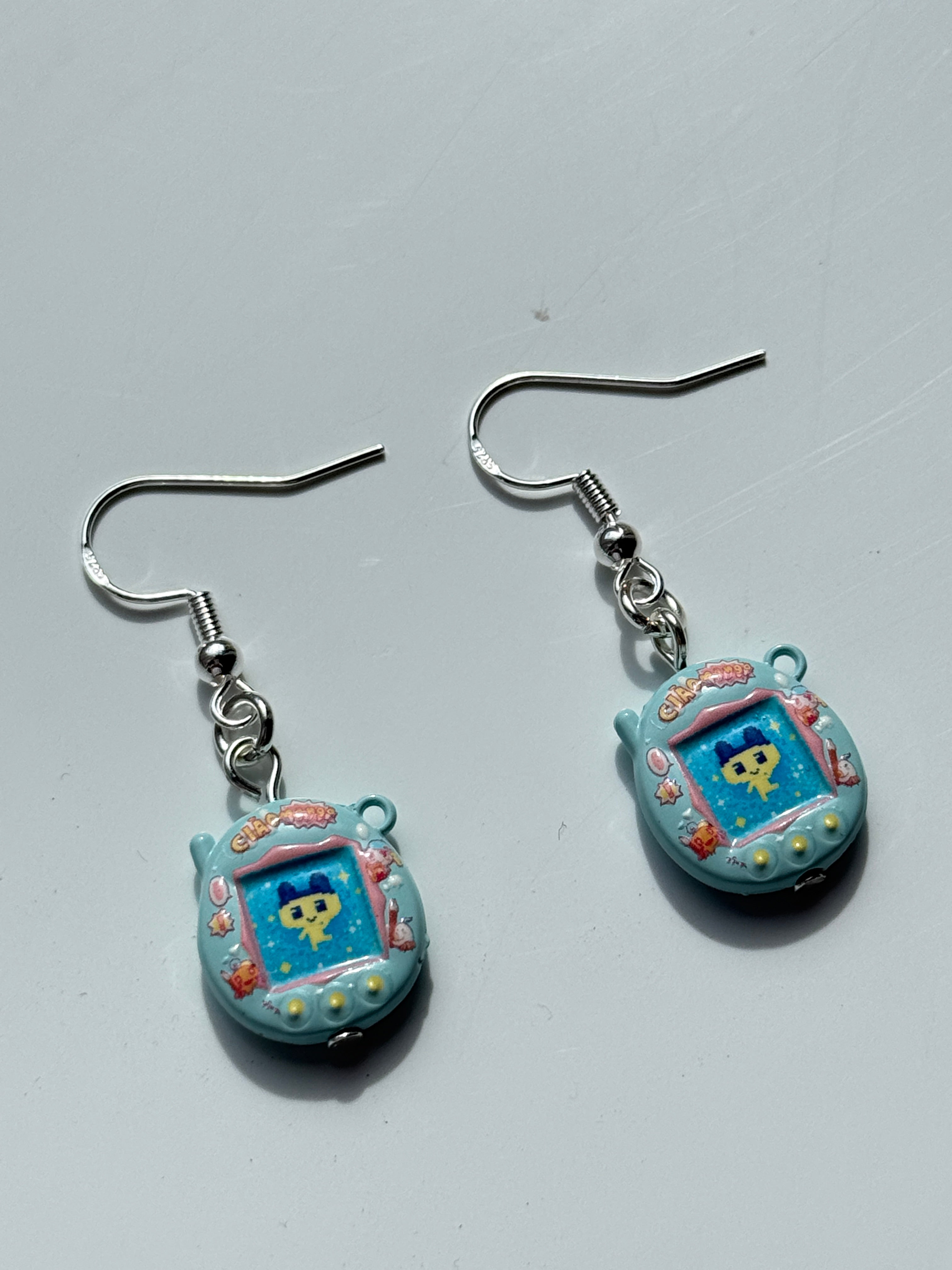 Kawaii Virtual Pet Dangle Earrings 🩵🎮