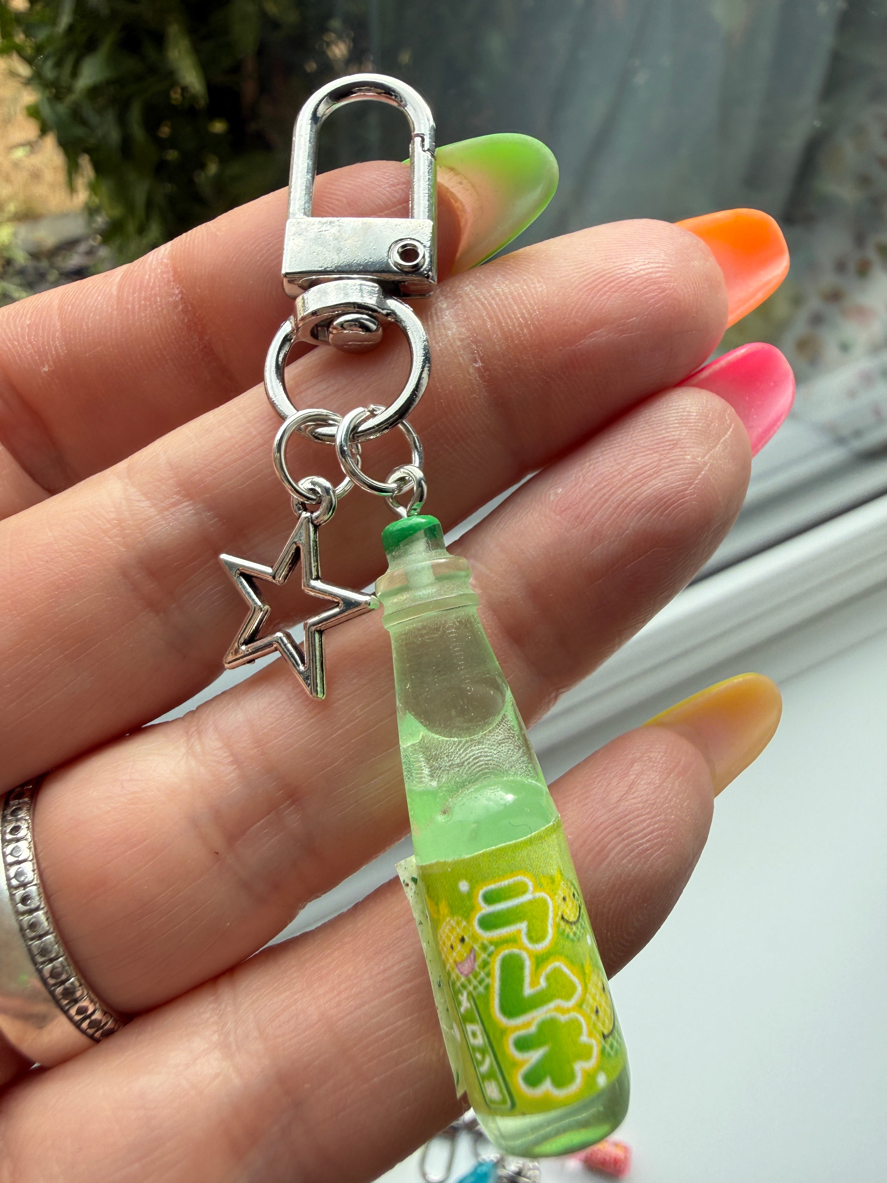 Mini Ramune Soda Bottle Bag Charm

Sparkly Japanese Soda Inspired Keychain | Kawaii Bag Charm | Cute Gift | Handmade