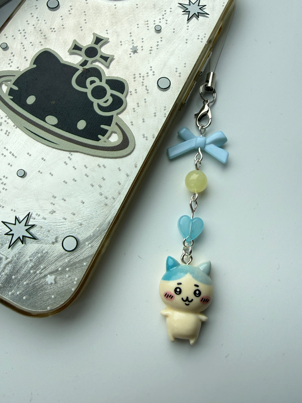 Chiikawa Inspired Kawaii Phone Charms – Pastel Bow & Heart Beaded Character Straps