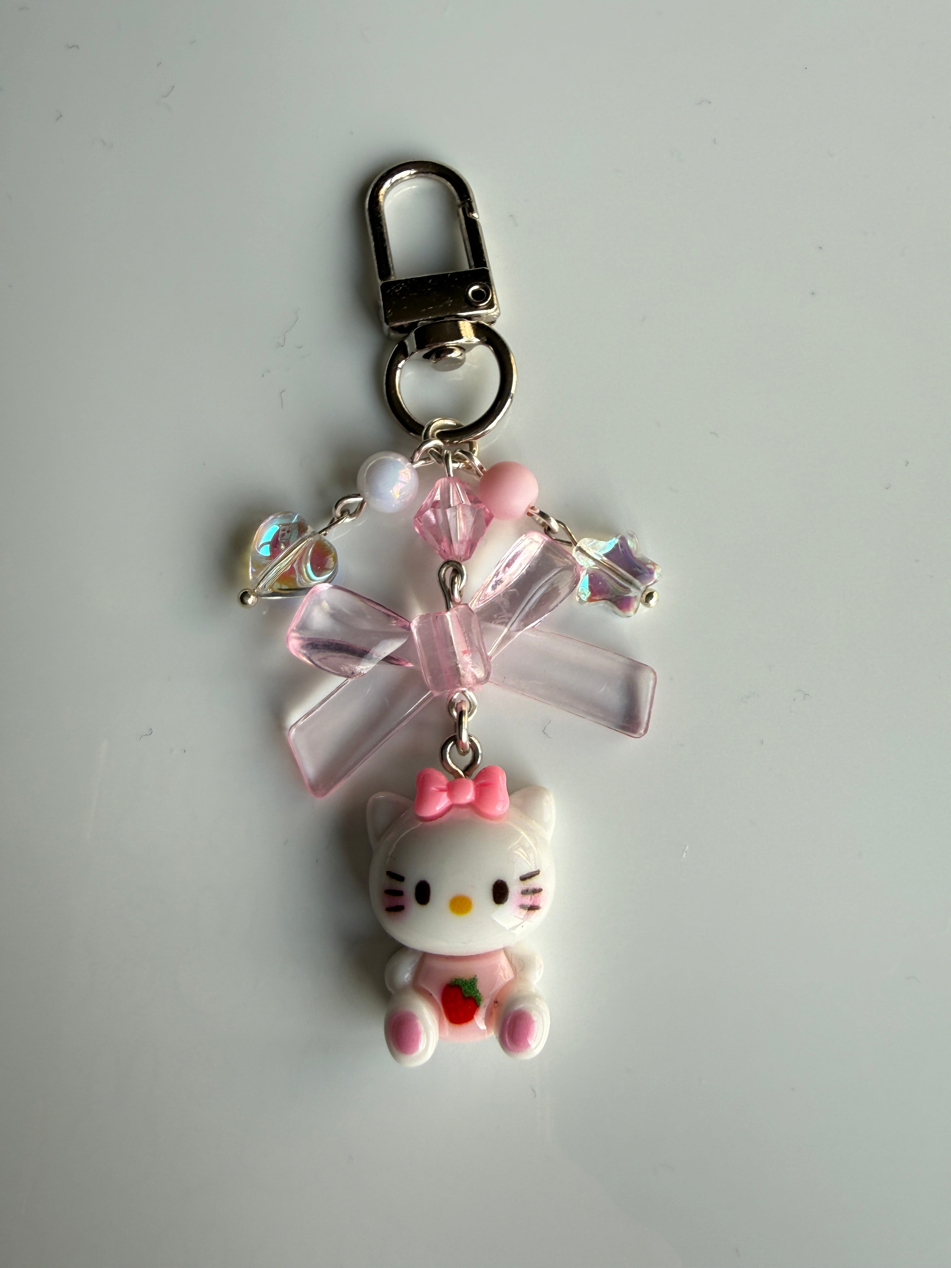 Kawaii Bow Keychain – Sanrio Inspired Beaded Charm | Pastel Y2K Bag Charm Cute Phone Accessory