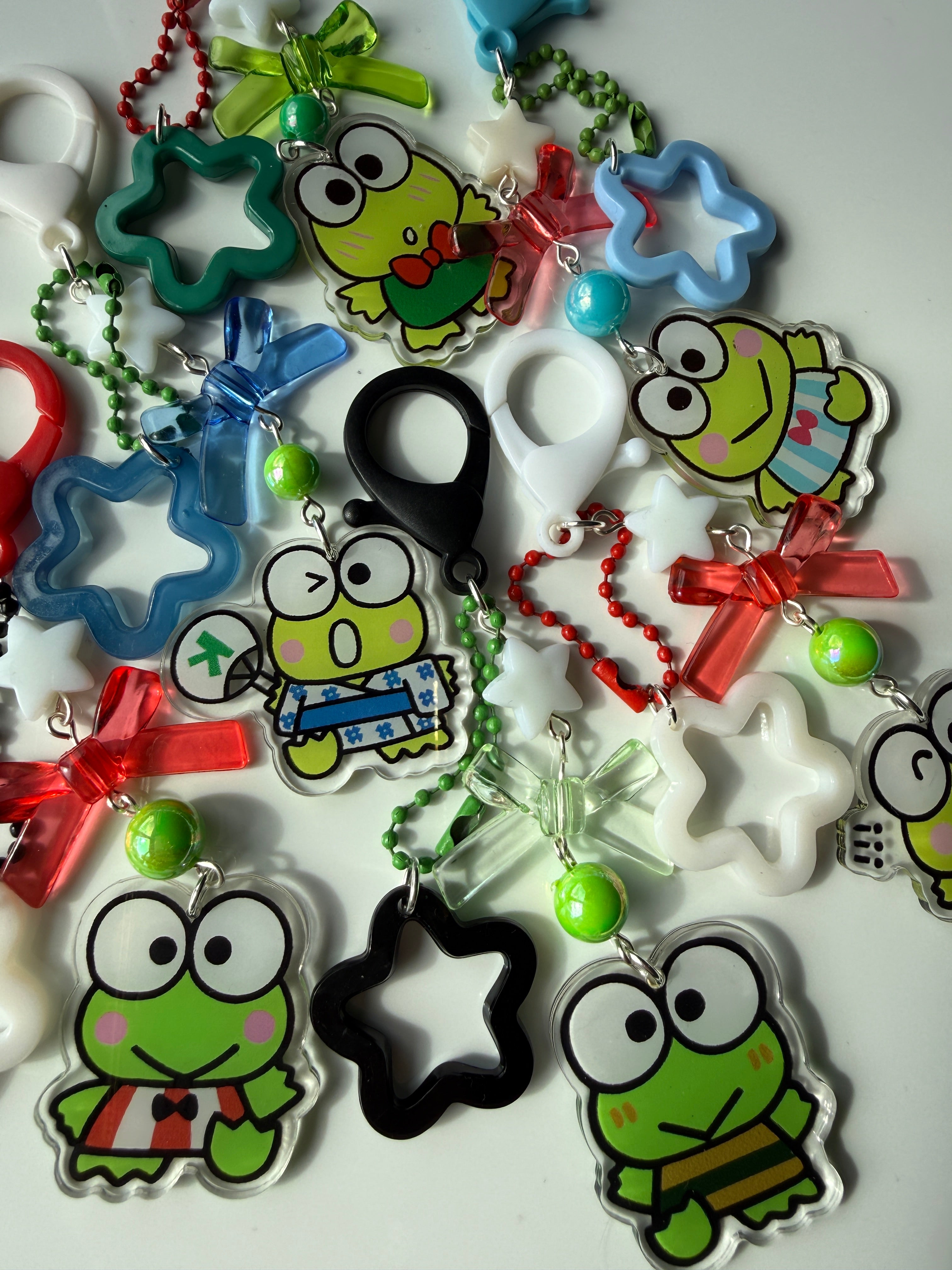 Kawaii Frog  Keychain – Keroppi Inspired Beaded Bag Charm, Cute Y2K Phone Strap, Handmade Kawaii Gift
