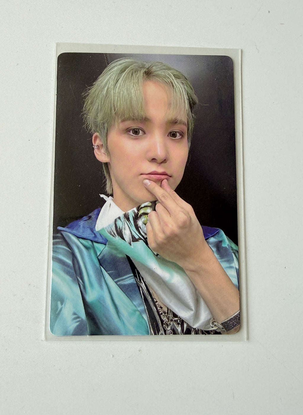 ATEEZ THE WORLD EP.FIN : WILL Album Blue Ver. + 2 Official Photocards & Inclusions
