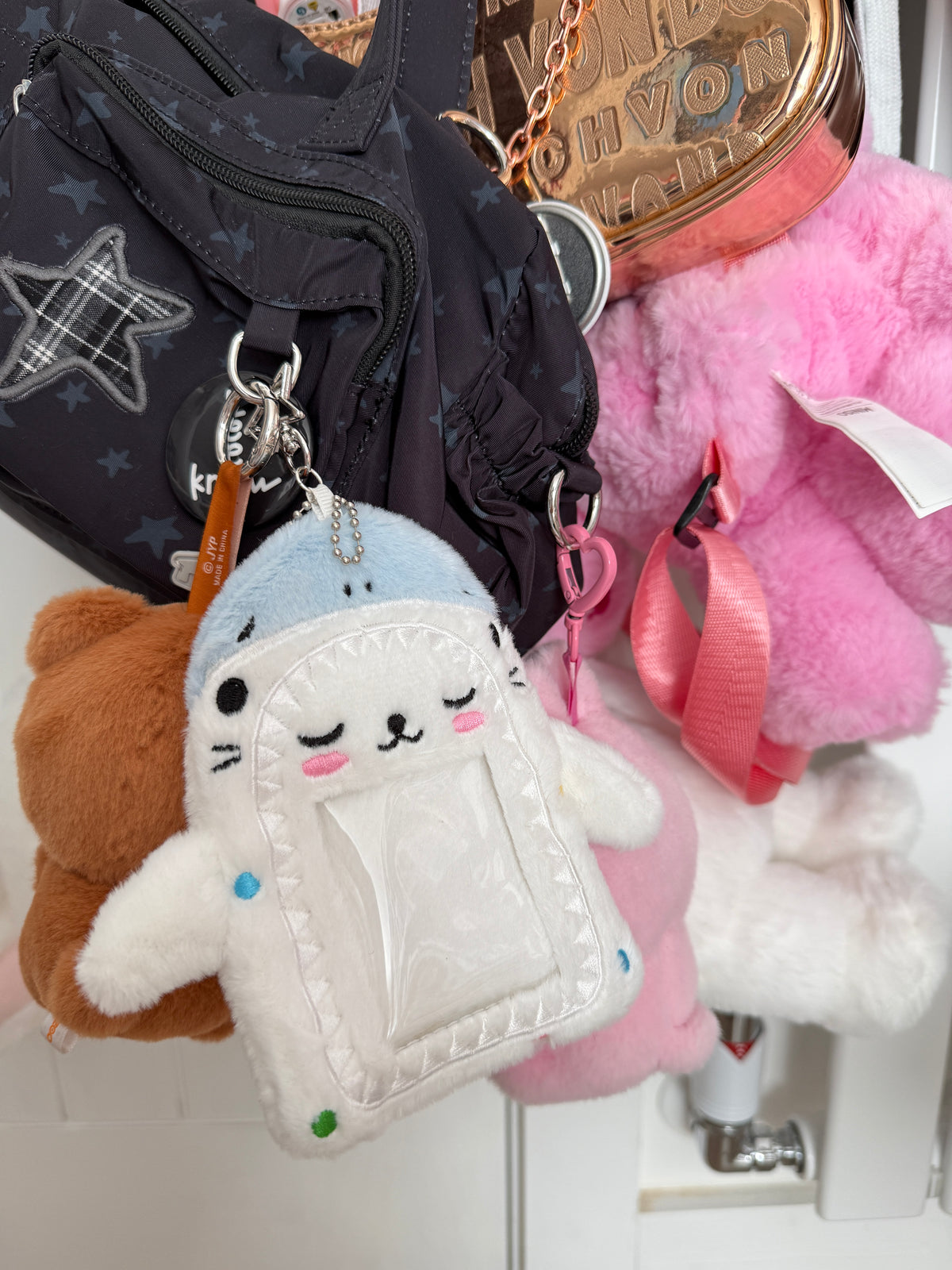 Cute Plush K-Pop Photocard Holder Bag Charm – Star Clasp
