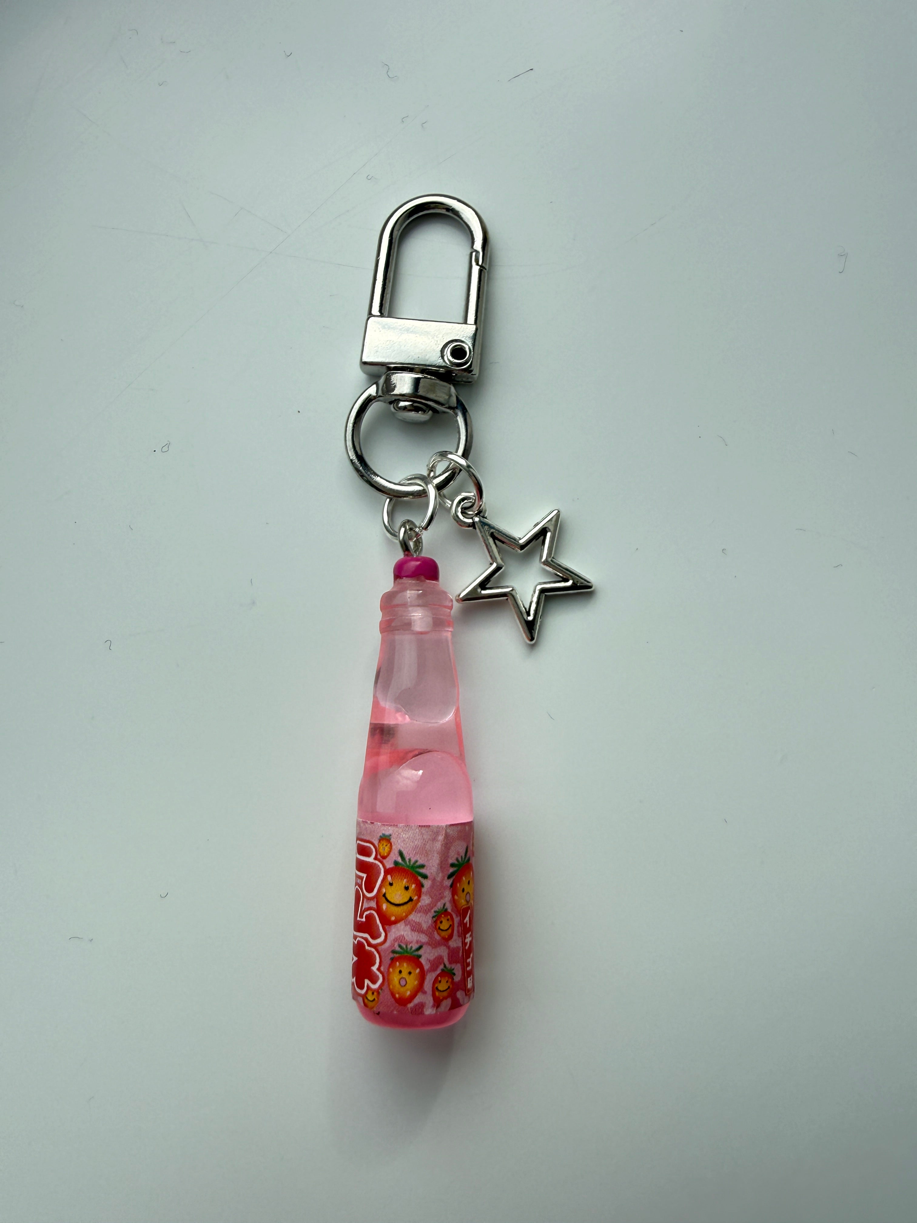 Mini Ramune Soda Bottle Bag Charm

Sparkly Japanese Soda Inspired Keychain | Kawaii Bag Charm | Cute Gift | Handmade