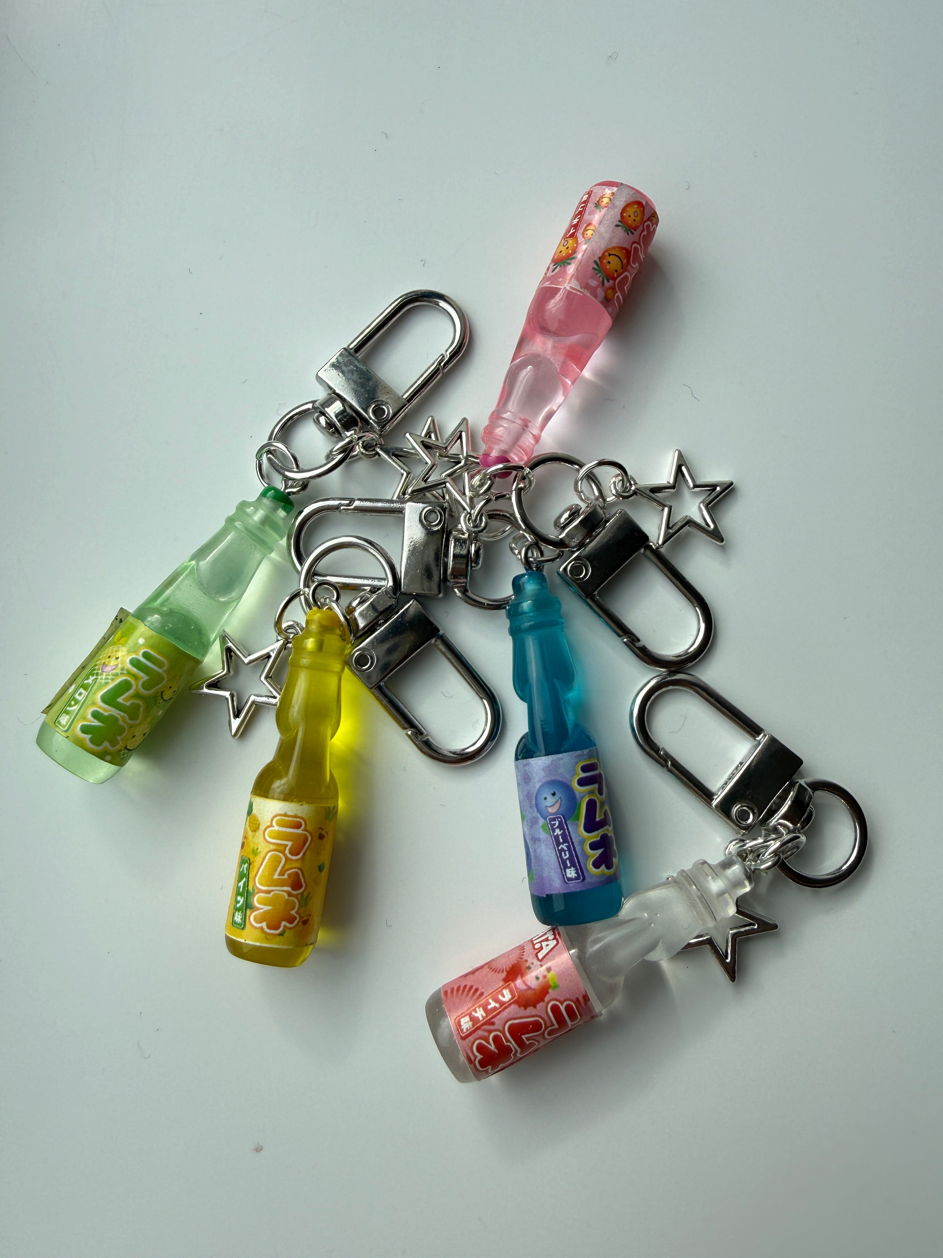 Mini Ramune Soda Bottle Bag Charm

Sparkly Japanese Soda Inspired Keychain | Kawaii Bag Charm | Cute Gift | Handmade