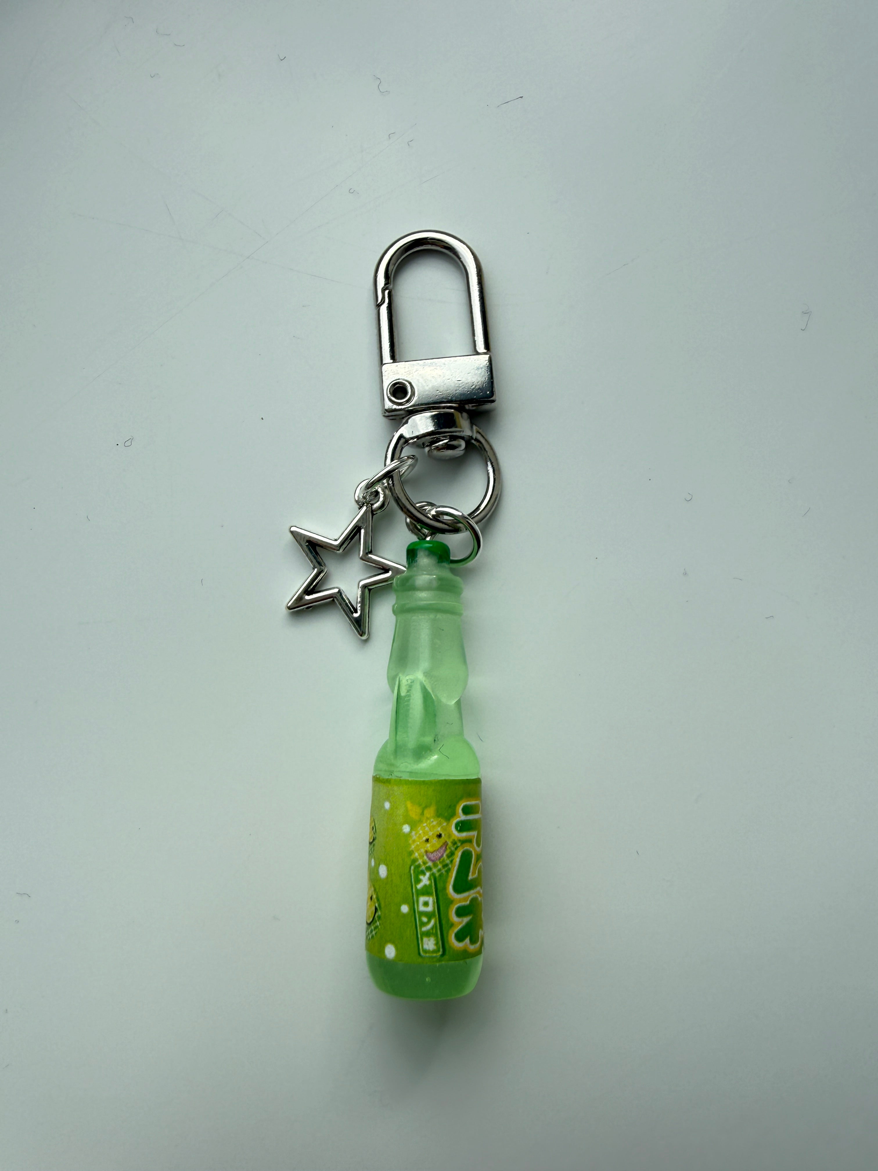 Mini Ramune Soda Bottle Bag Charm

Sparkly Japanese Soda Inspired Keychain | Kawaii Bag Charm | Cute Gift | Handmade