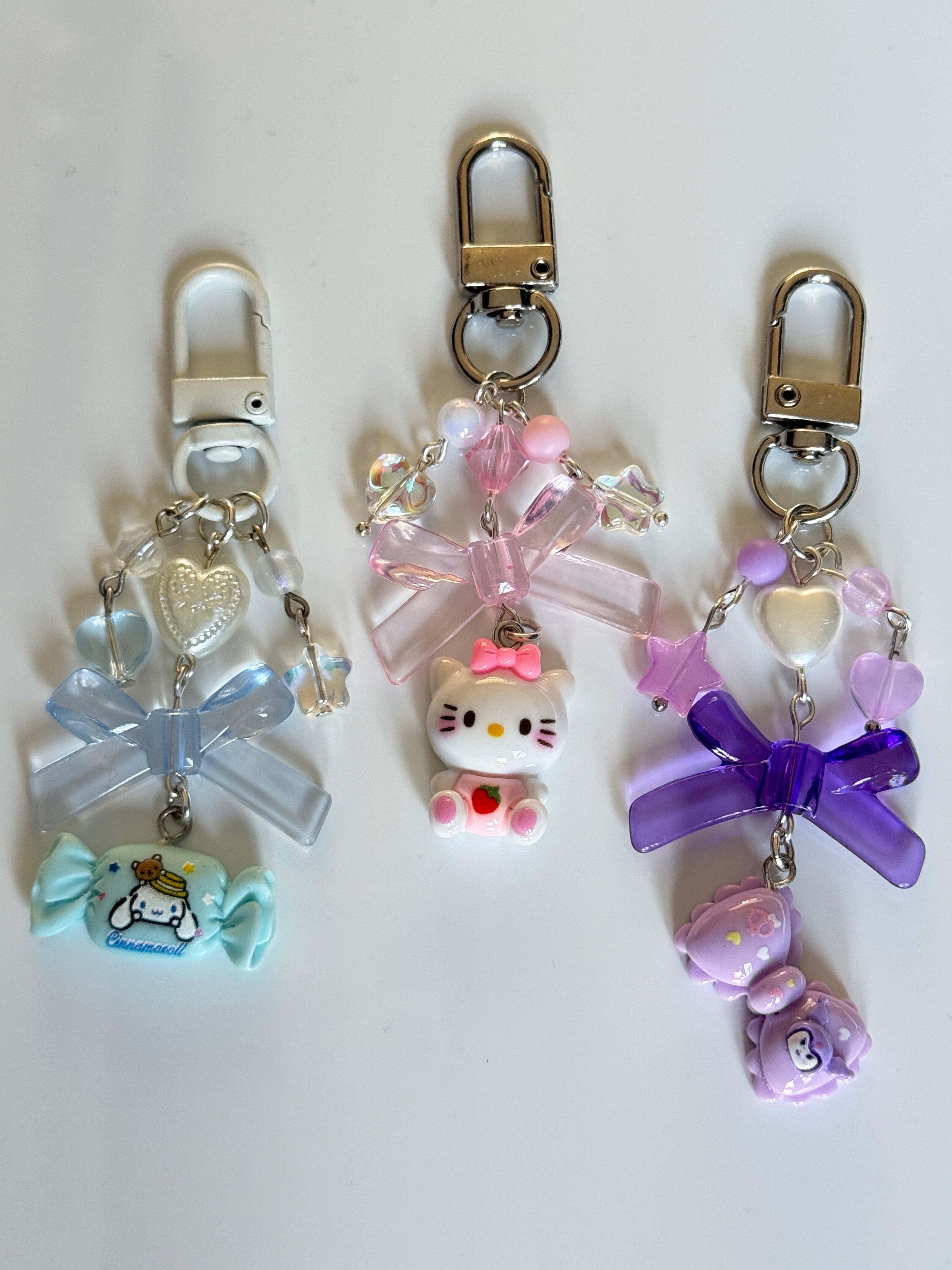 Kawaii Bow Keychain – Sanrio Inspired Beaded Charm | Pastel Y2K Bag Charm Cute Phone Accessory