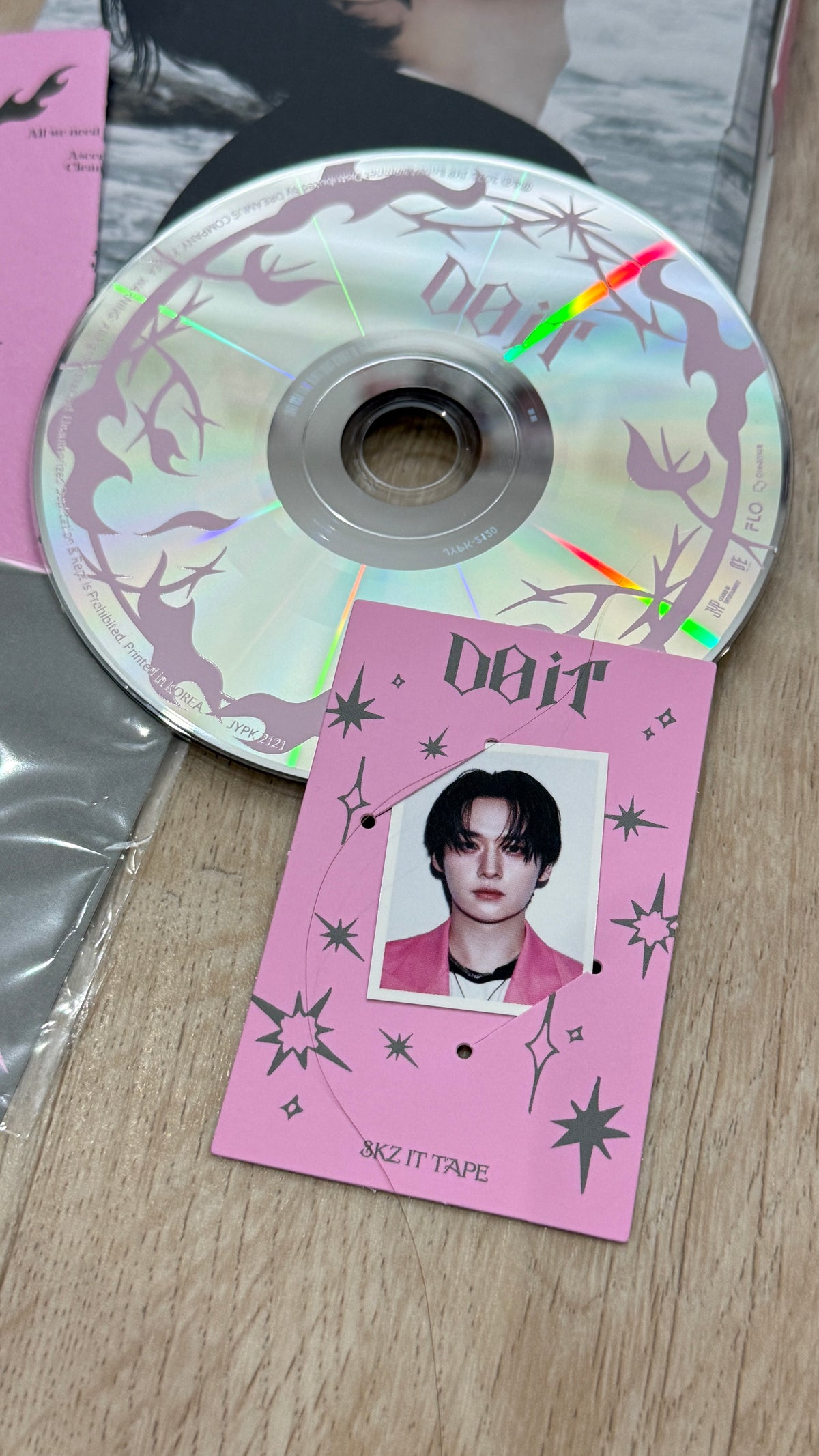 Stray Kids SKZ IT TAPE ‘DO IT’ Accordion Ver. – Lee Know | Official K-Pop Album – No Photocard