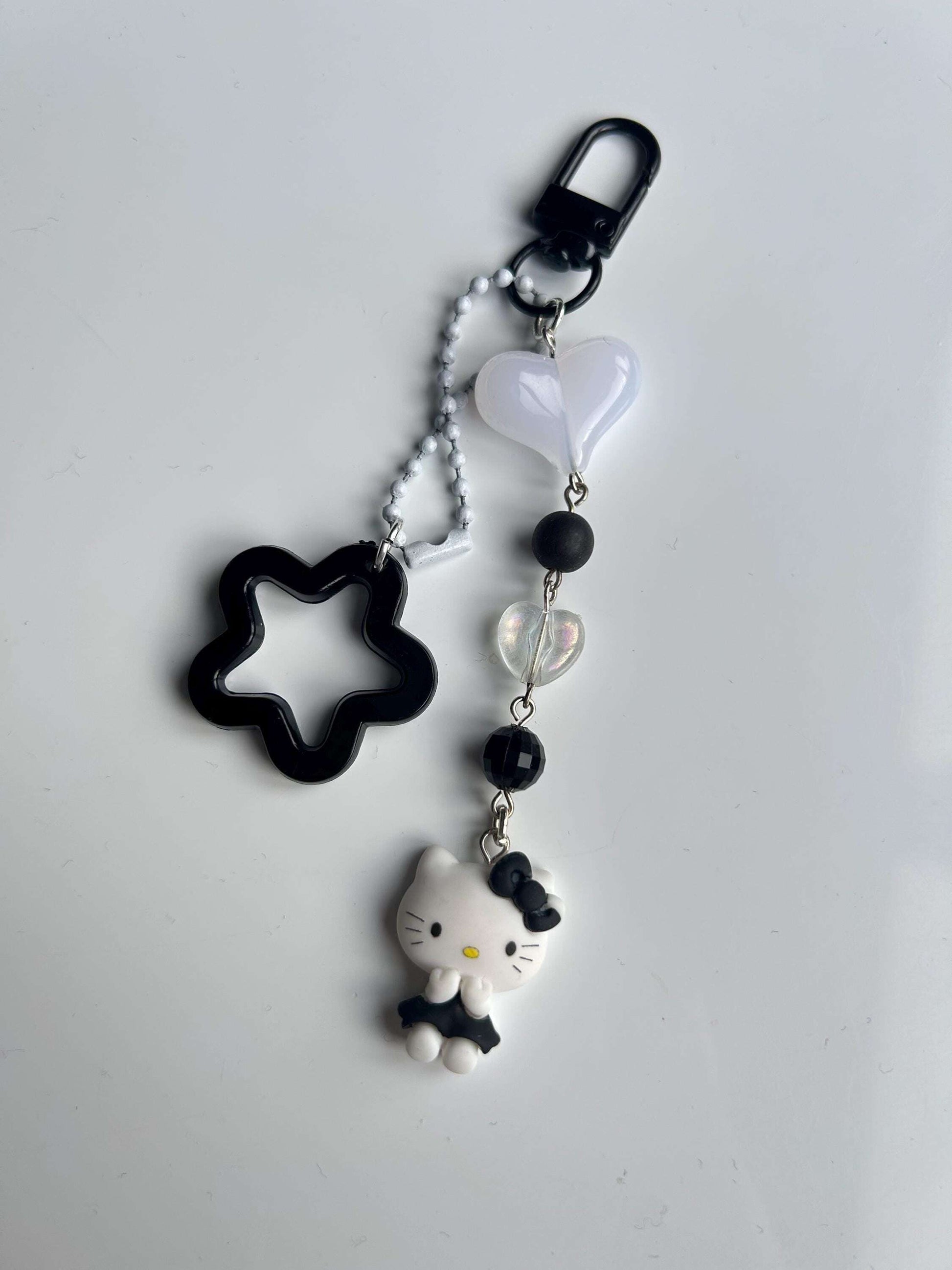 Super Cute Handmade Kawaii Sanrio Themed Keychains Monochrome Kitty