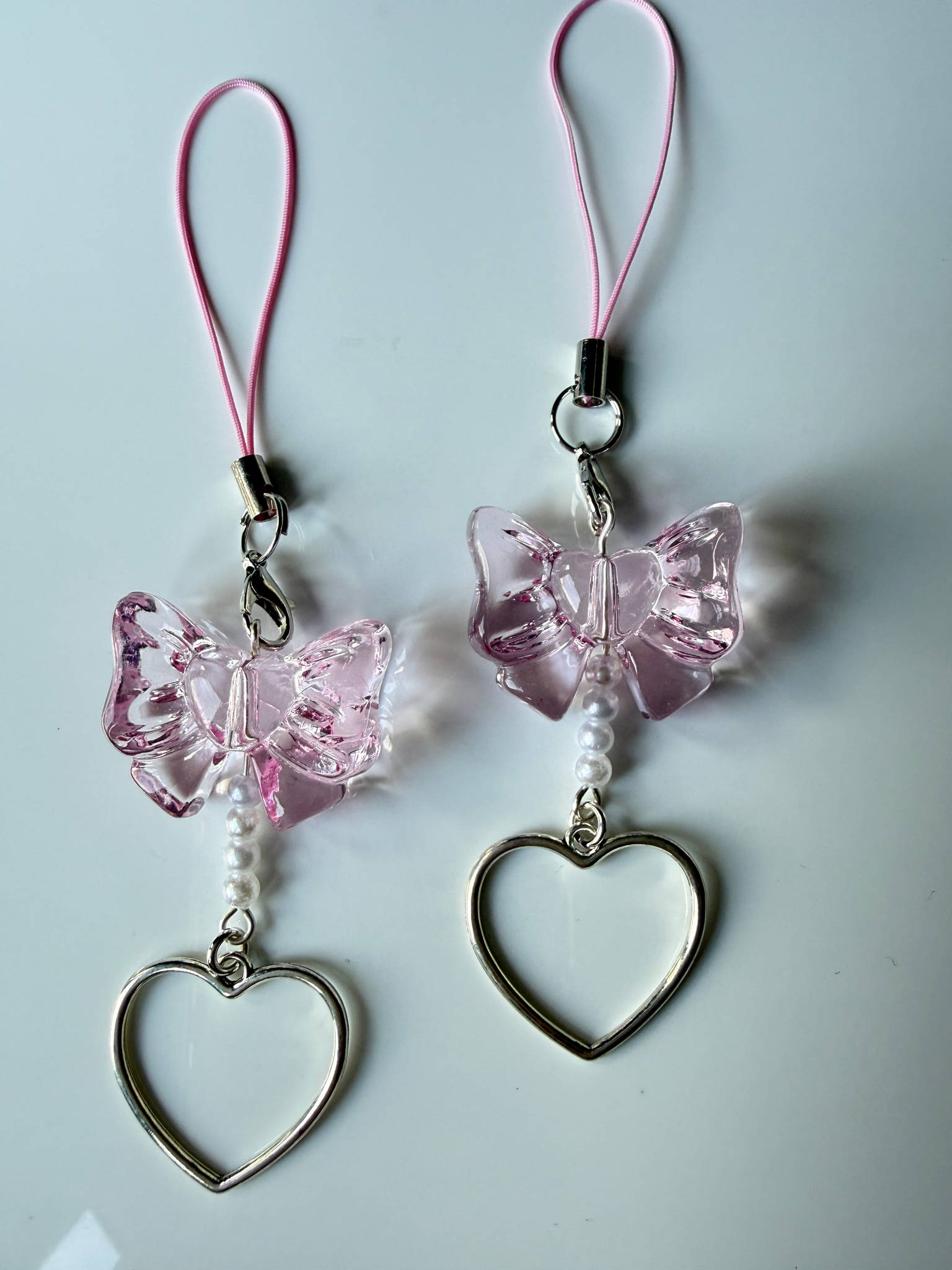 Coquette Pink Bow Phone Charm – Pearl Heart Beadsbylillixx