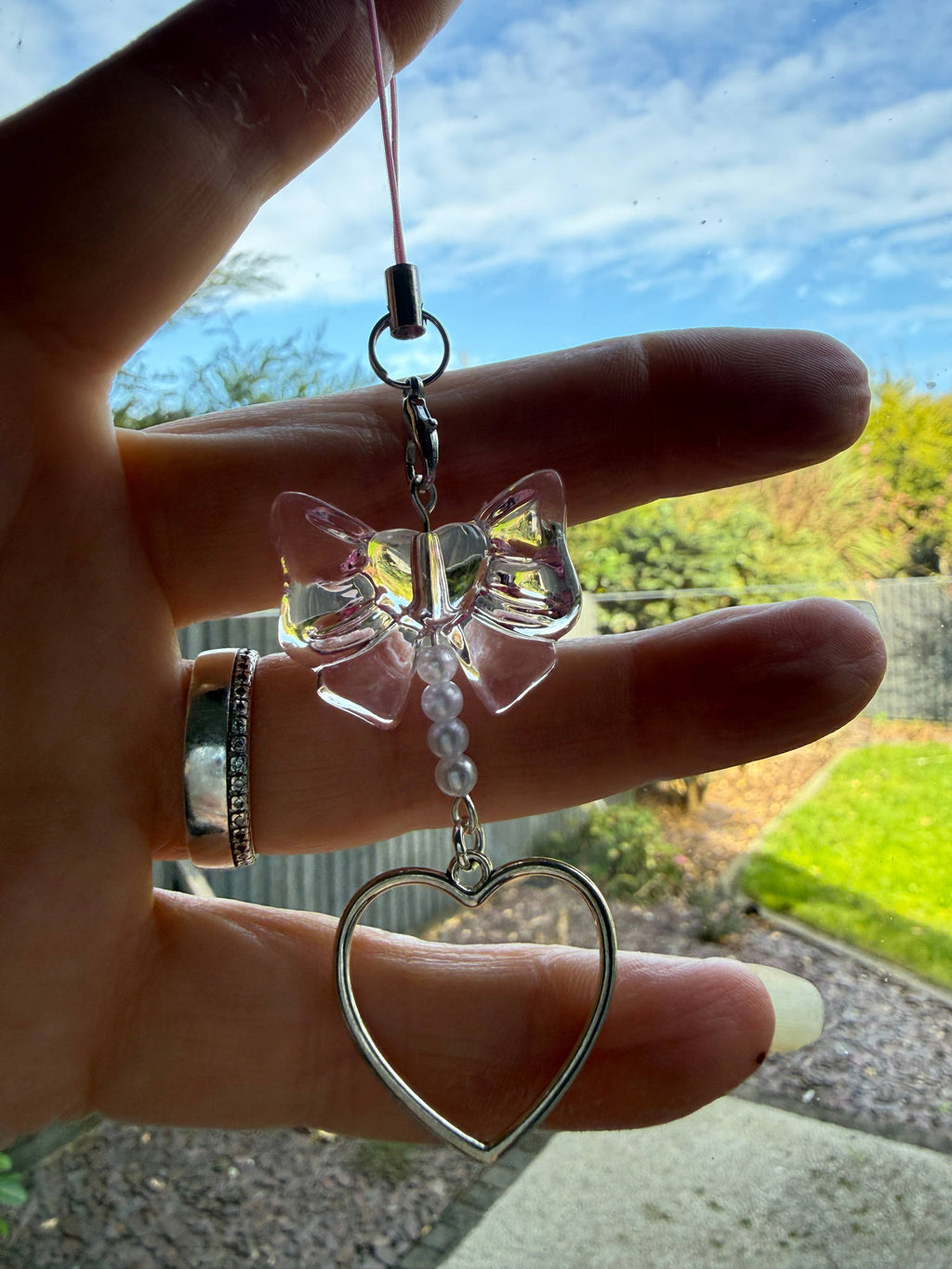 Coquette Pink Bow Phone Charm – Pearl Heart Beadsbylillixx