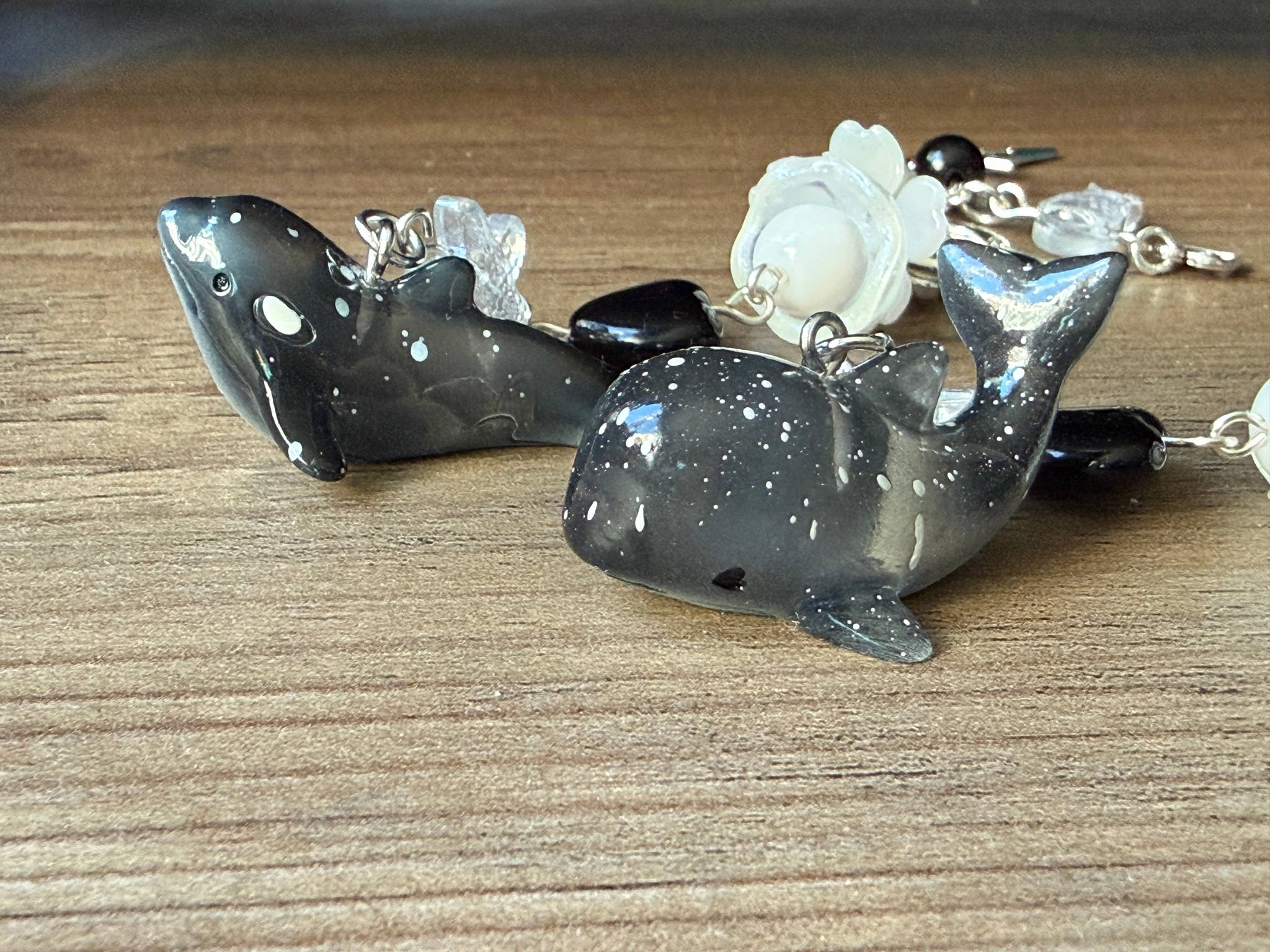Galaxy Whale & Orca Kawaii Keychain – Cosmic Ocean Friend Bag Charm, Cute Space Whale Charm, Handmade Galaxy Sea Creature Keychain Beadsbylillixx