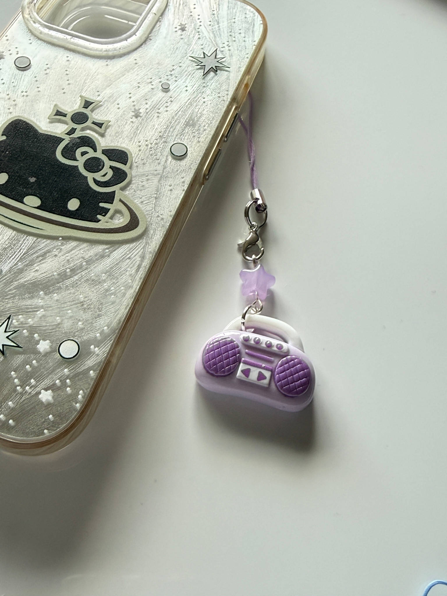 Handmade Kawaii Boombox Phone Charm, Y2K Retro Music charm, Pastel Tech Accessory Beadsbylillixx