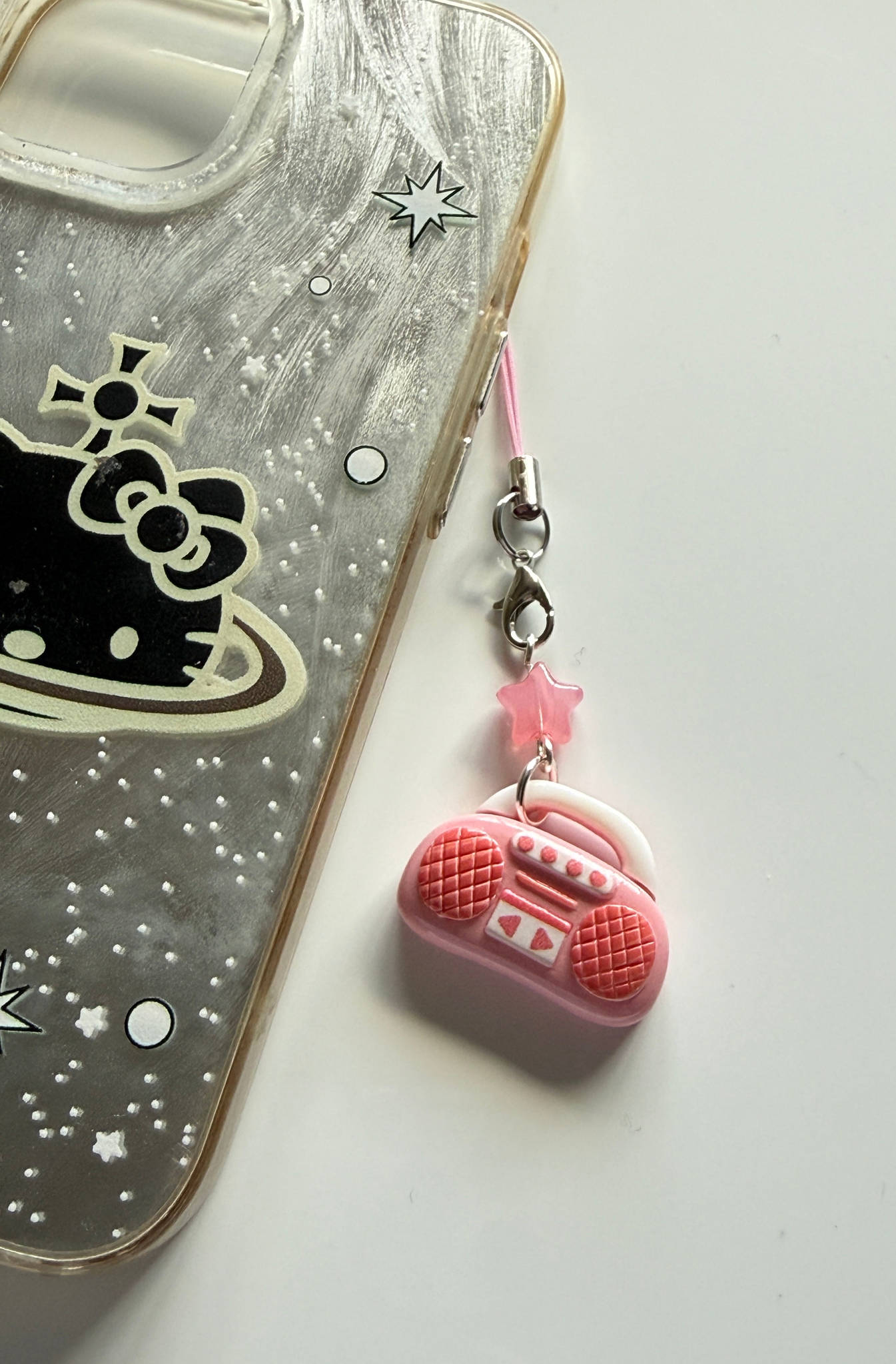Handmade Kawaii Boombox Phone Charm, Y2K Retro Music charm, Pastel Tech Accessory Beadsbylillixx