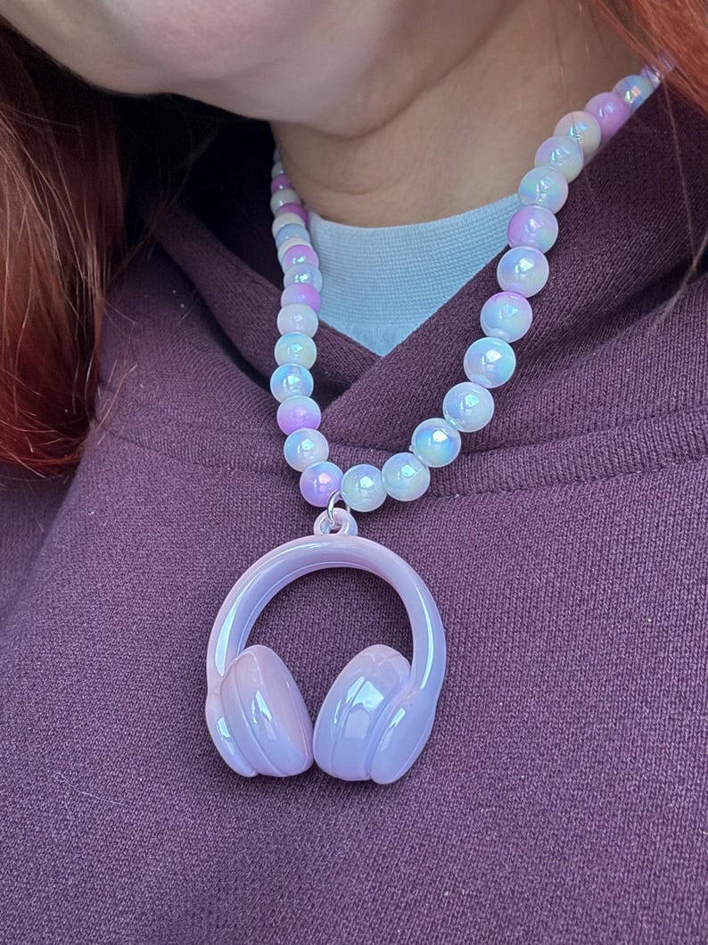 Handmade Kawaii Headphones Necklace Beadsbylillixx