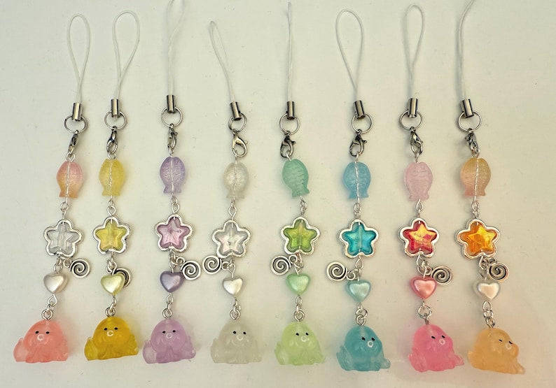 Handmade Kawaii Octopus Phone Charm : Colour themed. Oceancore, sea life Beadsbylillixx