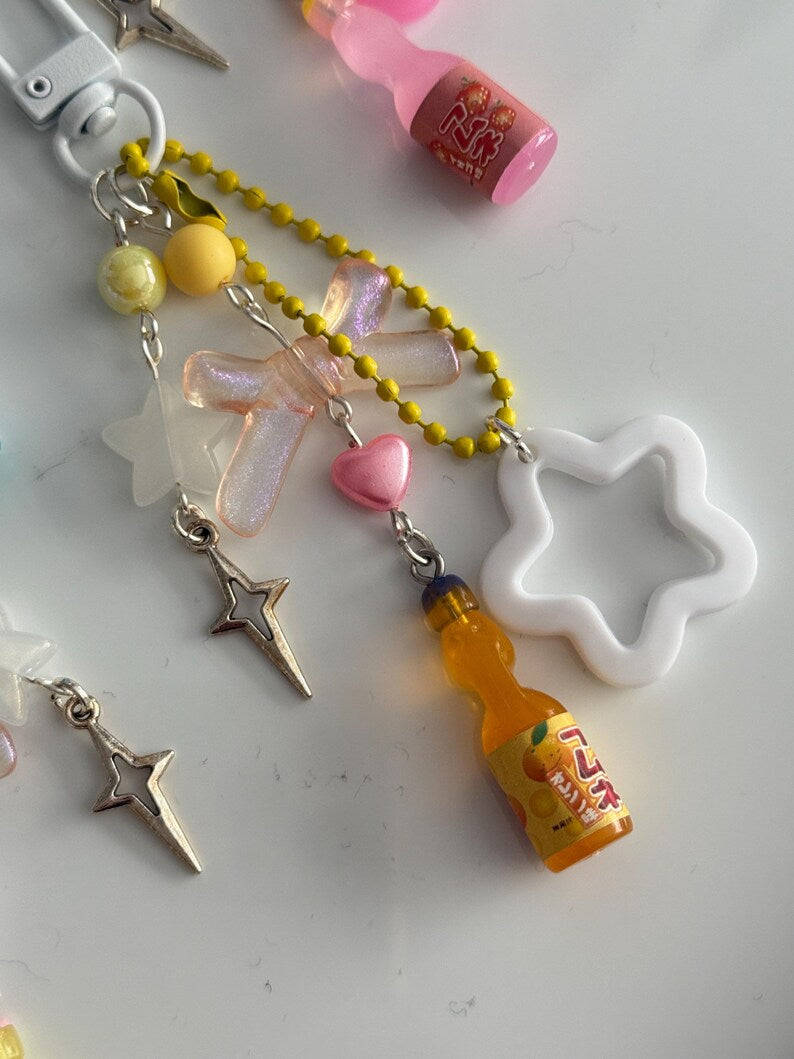 Handmade Kawaii Ramune Bottle Keychain – Pastel Beaded Charm Beadsbylillixx