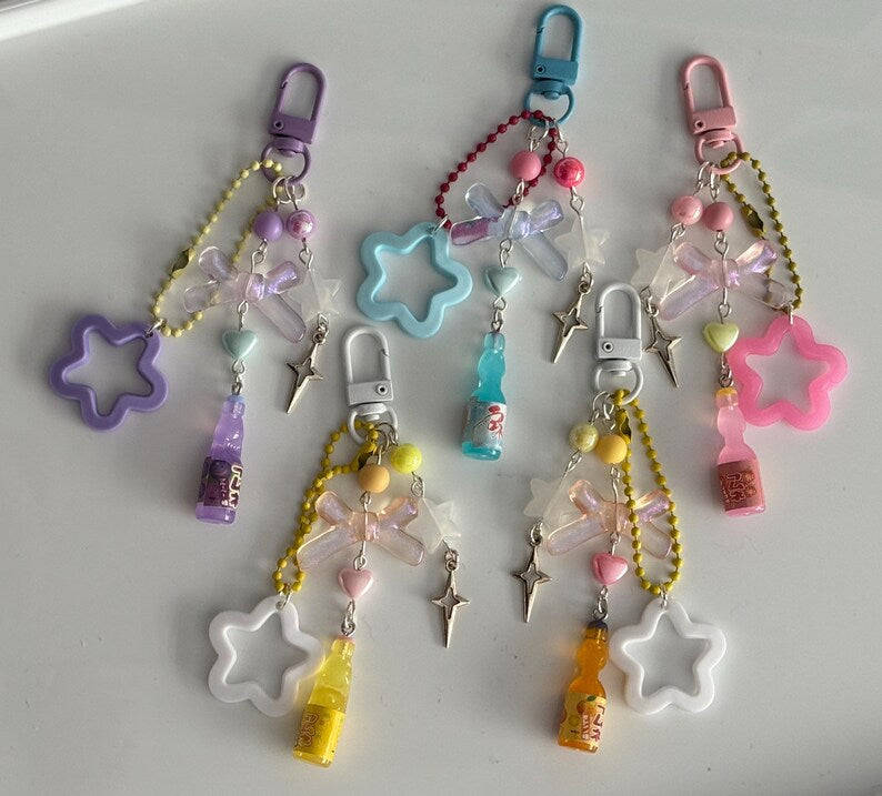 Handmade Kawaii Ramune Bottle Keychain – Pastel Beaded Charm Beadsbylillixx