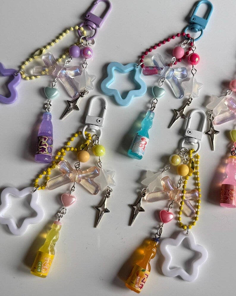 Handmade Kawaii Ramune Bottle Keychain – Pastel Beaded Charm Beadsbylillixx