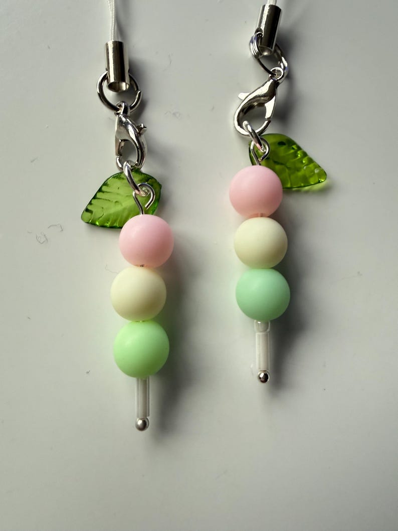 Handmade Pastel Dango Phone Charm – Kawaii Japanese Sweet Beadsbylillixx
