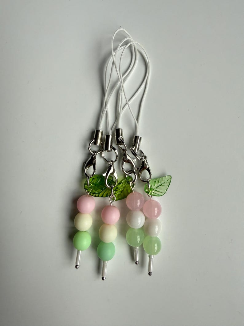 Handmade Pastel Dango Phone Charm – Kawaii Japanese Sweet Beadsbylillixx