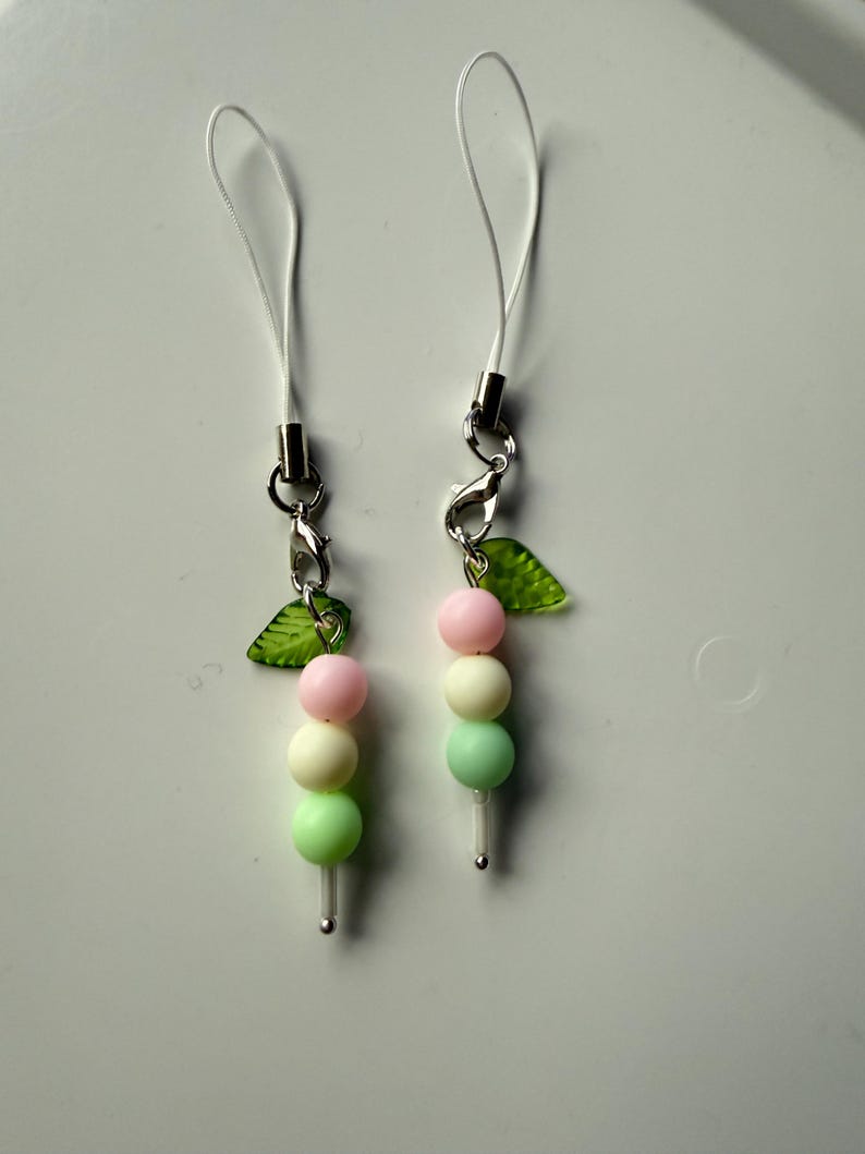 Handmade Pastel Dango Phone Charm – Kawaii Japanese Sweet Beadsbylillixx