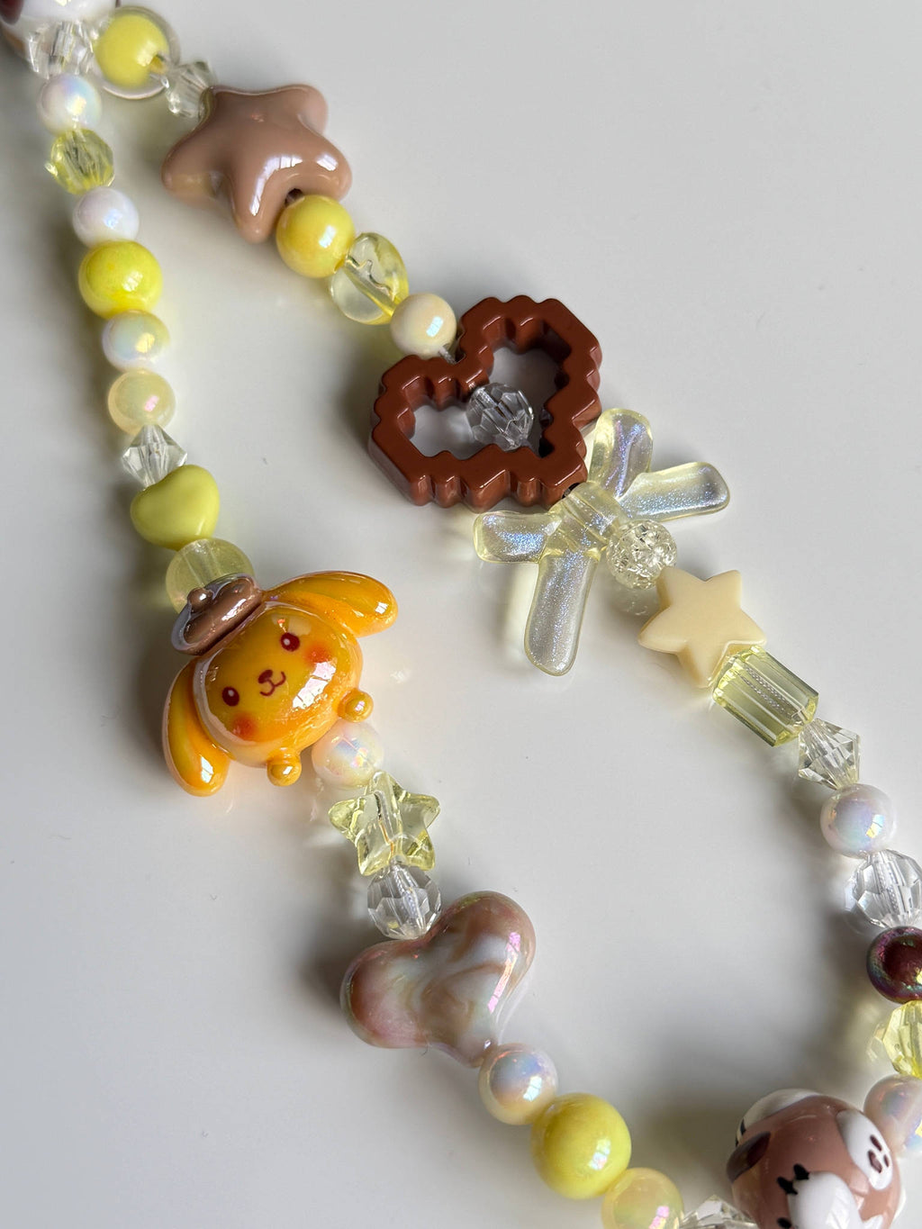 Handmade Pompompurin Pixel Heart Phone Charm – Kawaii Yellow Beaded Y2K Phone Strap, Cute Sanrio Inspired Mobile Accessory Beadsbylillixx