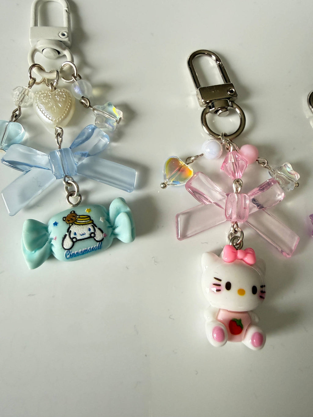 Kawaii Bow Keychain – Sanrio Inspired Beaded Charm | Pastel Y2K Bag Charm Cute Phone Accessory Beadsbylillixx
