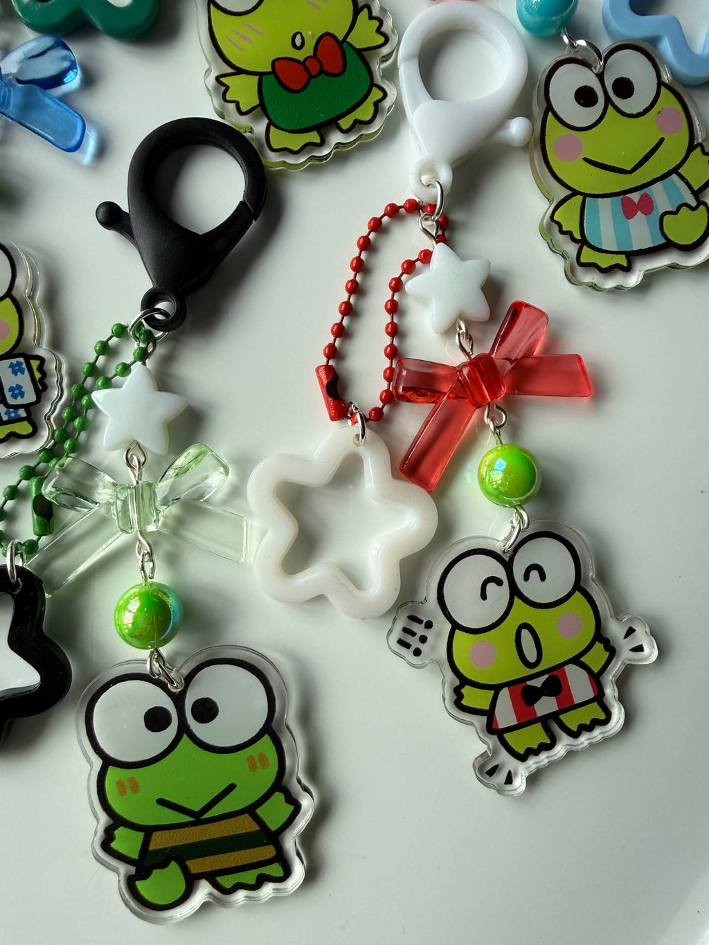 Kawaii Frog  Keychain – Keroppi Inspired Beaded Bag Charm, Cute Y2K Phone Strap, Handmade Kawaii Gift Beadsbylillixx