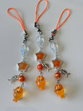 Kawaii Orange Seal Charm Phone Strap – Cute Ocean Animal Beaded Charm, Y2K Kawaii Phone Accessory, Star & Fishbone Charm Keychain Beadsbylillixx