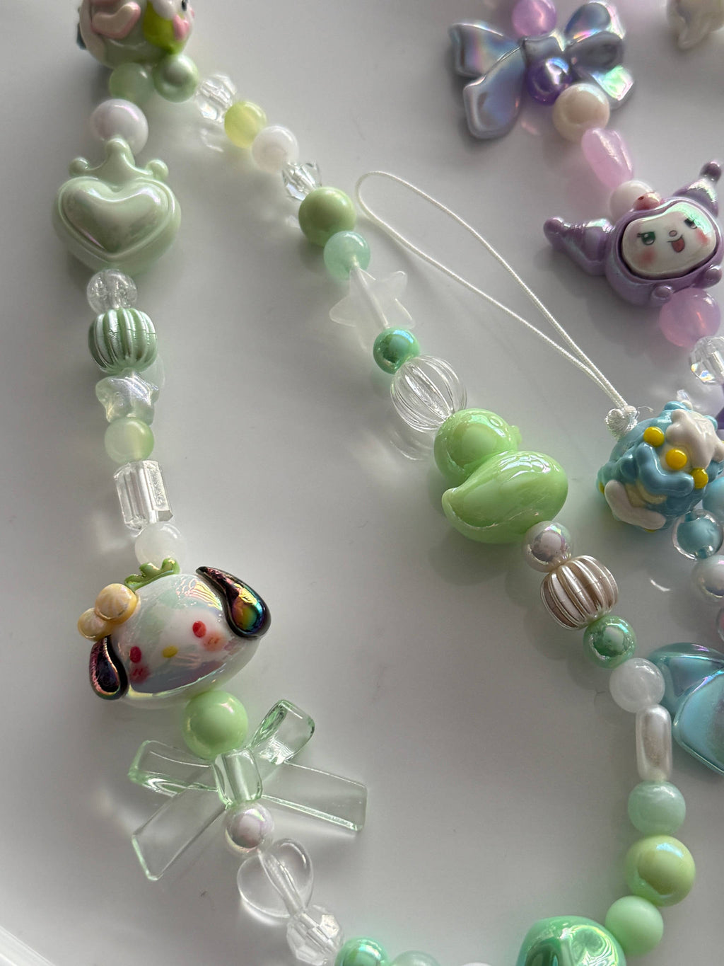 Kawaii Phone Charm | Pastel Queen of Hearts Beaded Strap | Cute Sanrio Inspired Y2K Mobile Accessory Beadsbylillixx