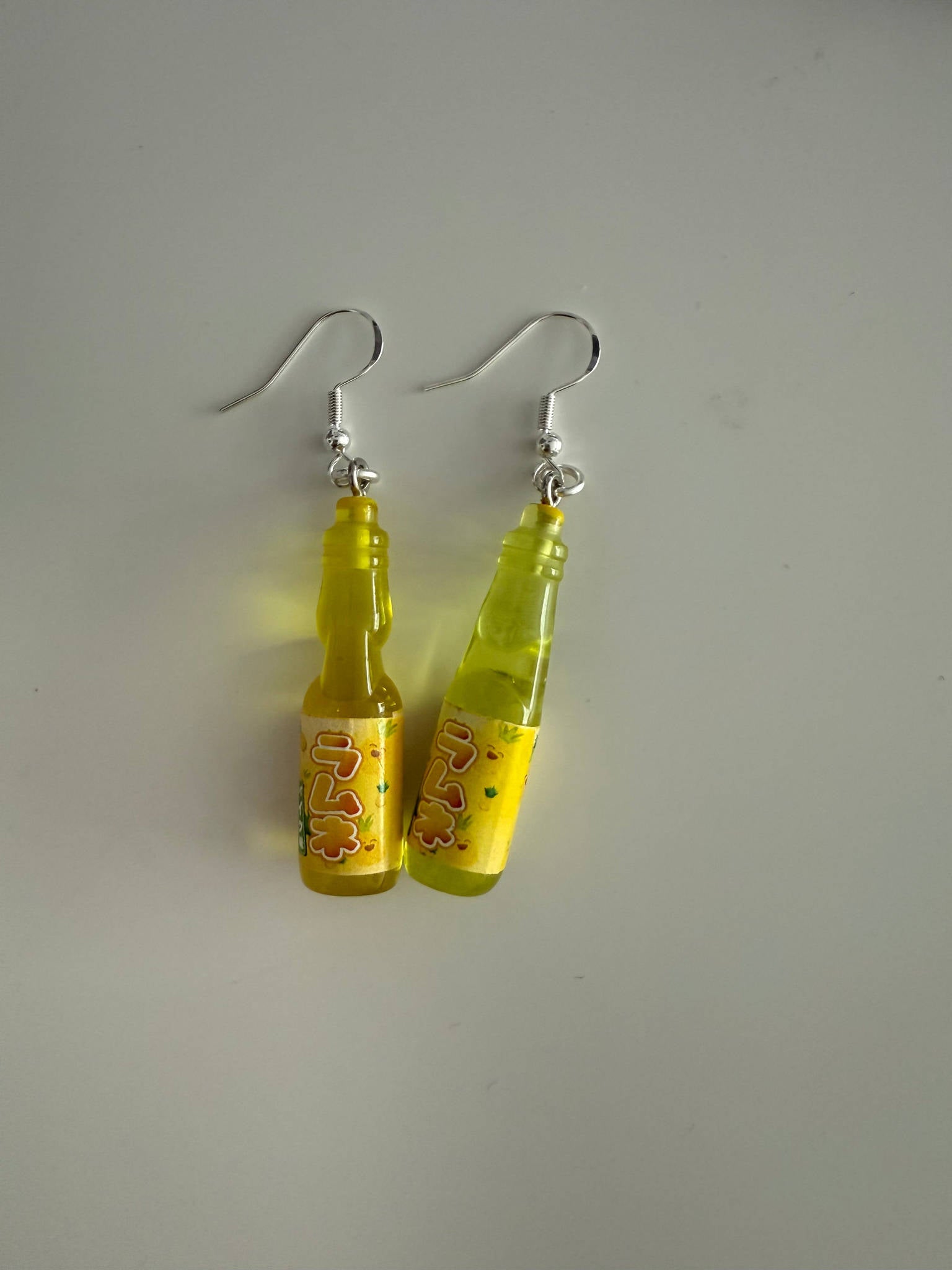 Kawaii Ramune Bottle Earrings – Japanese Soda Charm, Pastel Y2K Jewellery, Cute Dangle Earrings Beadsbylillixx